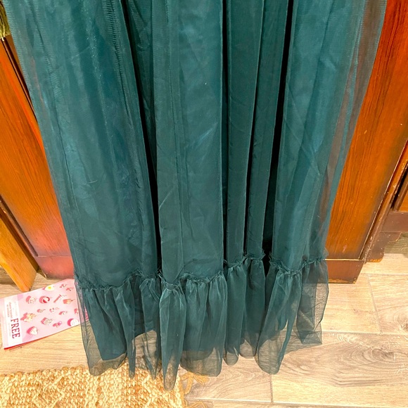 Prom/Special Occasion, wear anytime dress. - Picture 3 of 8